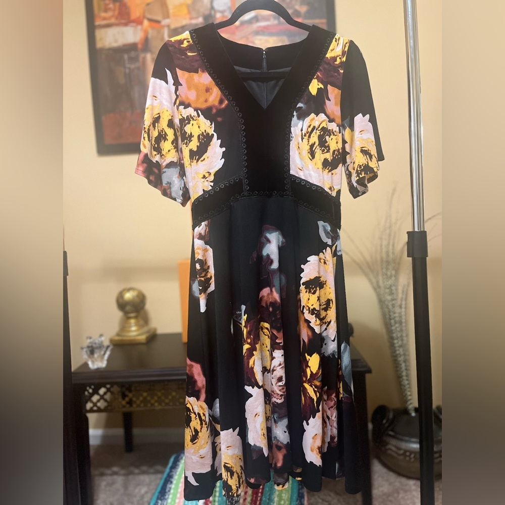 Ivanka Trump Black Floral Dress With Black Velvet Trim - Size Small